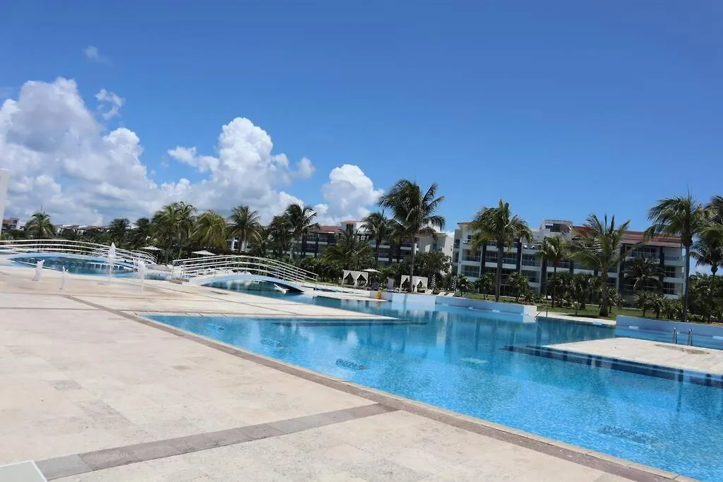 Seaside Sanctuary With Private Beach & Pool Playa del Carmen Mexico